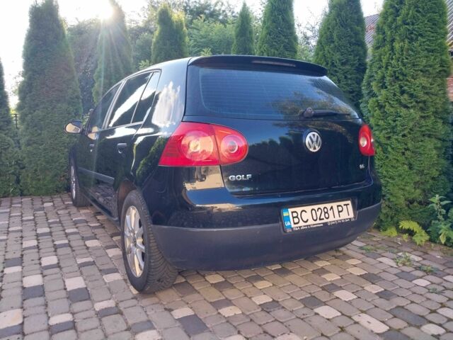 Черный Фольксваген Гольф, объемом двигателя 1.6 л и пробегом 223 тыс. км за 6400 $, фото 17 на Automoto.ua