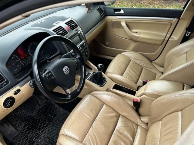 Черный Фольксваген Гольф, объемом двигателя 0 л и пробегом 240 тыс. км за 1800 $, фото 5 на Automoto.ua