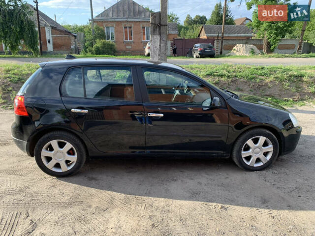 Черный Фольксваген Гольф, объемом двигателя 1.6 л и пробегом 297 тыс. км за 4900 $, фото 3 на Automoto.ua