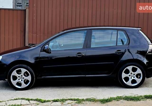 Черный Фольксваген Гольф, объемом двигателя 1.6 л и пробегом 210 тыс. км за 7299 $, фото 28 на Automoto.ua