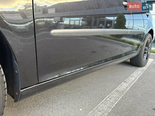 Черный Фольксваген Гольф, объемом двигателя 1.6 л и пробегом 216 тыс. км за 6100 $, фото 10 на Automoto.ua