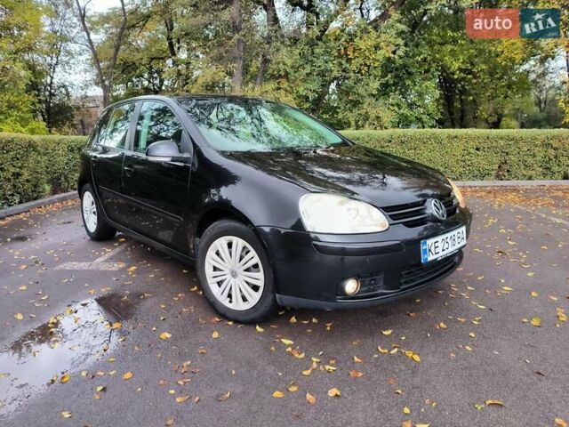 Чорний Фольксваген Гольф, об'ємом двигуна 1.39 л та пробігом 280 тис. км за 5600 $, фото 32 на Automoto.ua