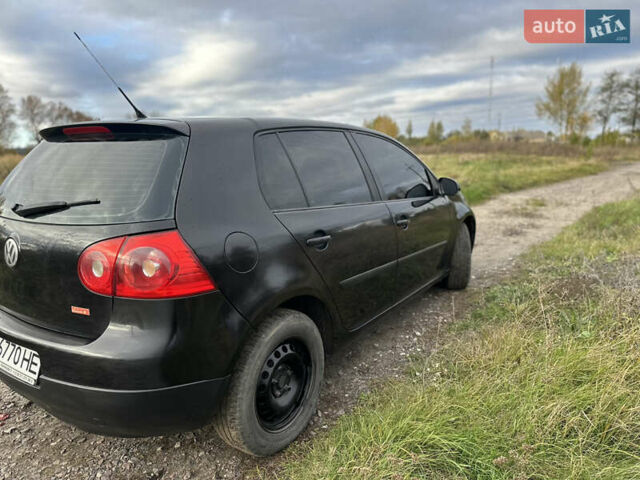 Черный Фольксваген Гольф, объемом двигателя 1.39 л и пробегом 121 тыс. км за 5150 $, фото 16 на Automoto.ua