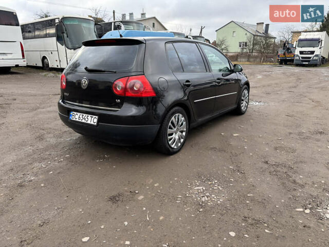 Черный Фольксваген Гольф, объемом двигателя 1.6 л и пробегом 243 тыс. км за 5000 $, фото 2 на Automoto.ua