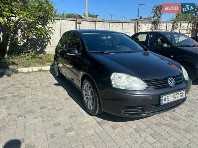Фольксваген Гольф 2005 у Покров (Орджонікідзе) на Automoto.ua Чорний Фольксваген Гольф, об'ємом двигуна 1.6 л та пробігом 290 тис. км за 6000 $, фото 2 на Automoto.ua