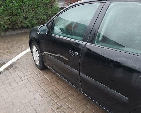 Черный Фольксваген Гольф, объемом двигателя 1.6 л и пробегом 260 тыс. км за 4900 $, фото 3 на Automoto.ua