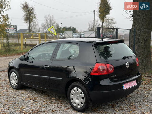 Чорний Фольксваген Гольф, об'ємом двигуна 1.4 л та пробігом 237 тис. км за 5100 $, фото 21 на Automoto.ua