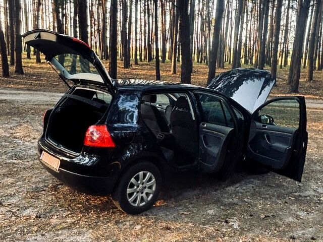 Чорний Фольксваген Гольф, об'ємом двигуна 1.6 л та пробігом 188 тис. км за 5650 $, фото 7 на Automoto.ua