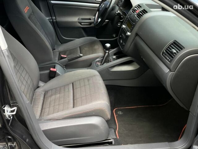 Чорний Фольксваген Гольф, об'ємом двигуна 1.6 л та пробігом 255 тис. км за 4990 $, фото 30 на Automoto.ua