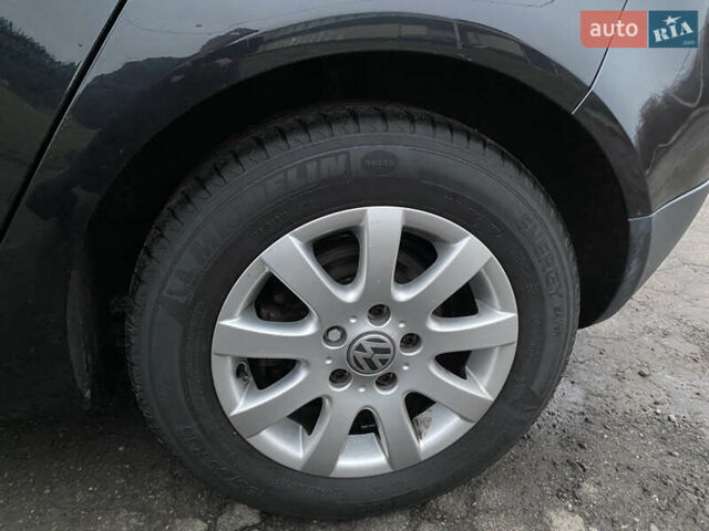 Чорний Фольксваген Гольф, об'ємом двигуна 1.6 л та пробігом 233 тис. км за 6800 $, фото 52 на Automoto.ua