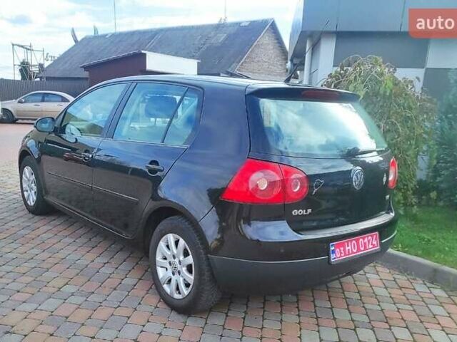 Черный Фольксваген Гольф, объемом двигателя 1.6 л и пробегом 188 тыс. км за 5500 $, фото 30 на Automoto.ua