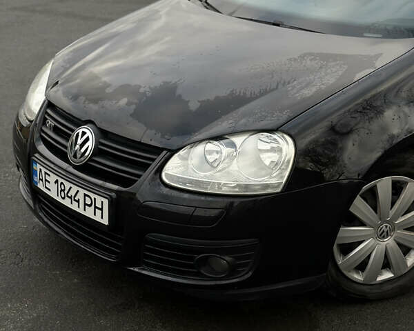 Черный Фольксваген Гольф, объемом двигателя 1.4 л и пробегом 193 тыс. км за 5500 $, фото 7 на Automoto.ua