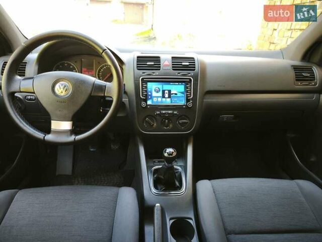 Фольксваген Гольф 2006 в Хмельницком на Automoto.ua Черный Фольксваген Гольф, объемом двигателя 1.6 л и пробегом 247 тыс. км за 6400 $, фото 75 на Automoto.ua