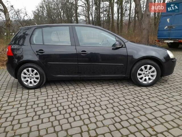Черный Фольксваген Гольф, объемом двигателя 1.6 л и пробегом 260 тыс. км за 5399 $, фото 15 на Automoto.ua