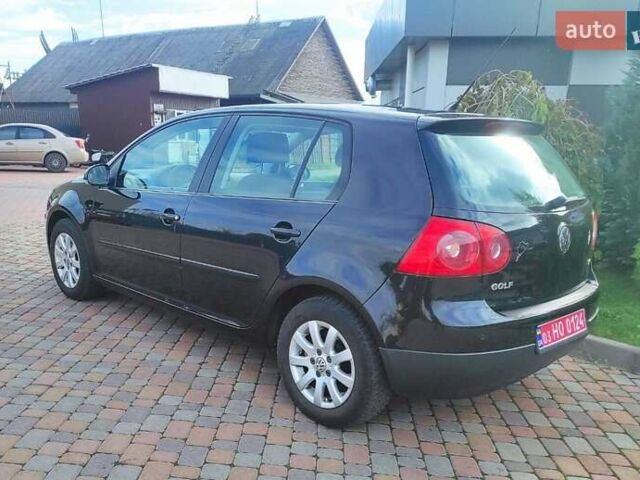 Черный Фольксваген Гольф, объемом двигателя 1.6 л и пробегом 188 тыс. км за 5500 $, фото 6 на Automoto.ua