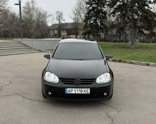 Черный Фольксваген Гольф, объемом двигателя 1.39 л и пробегом 260 тыс. км за 4999 $, фото 3 на Automoto.ua