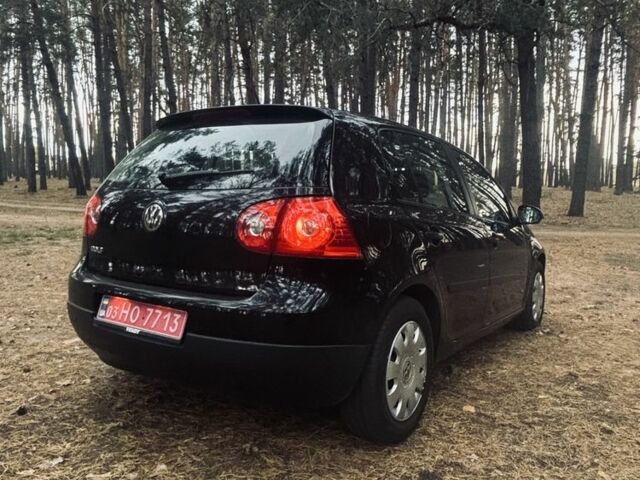 Черный Фольксваген Гольф, объемом двигателя 1.4 л и пробегом 268 тыс. км за 5600 $, фото 3 на Automoto.ua