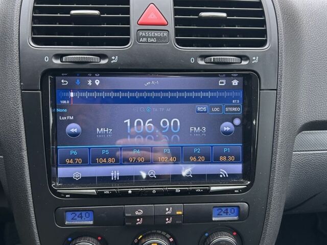 Черный Фольксваген Гольф, объемом двигателя 0 л и пробегом 243 тыс. км за 5750 $, фото 6 на Automoto.ua