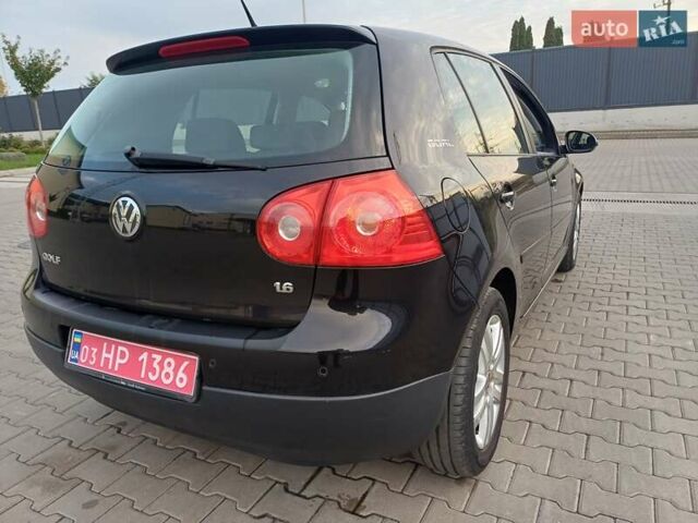 Чорний Фольксваген Гольф, об'ємом двигуна 1.6 л та пробігом 212 тис. км за 5900 $, фото 9 на Automoto.ua