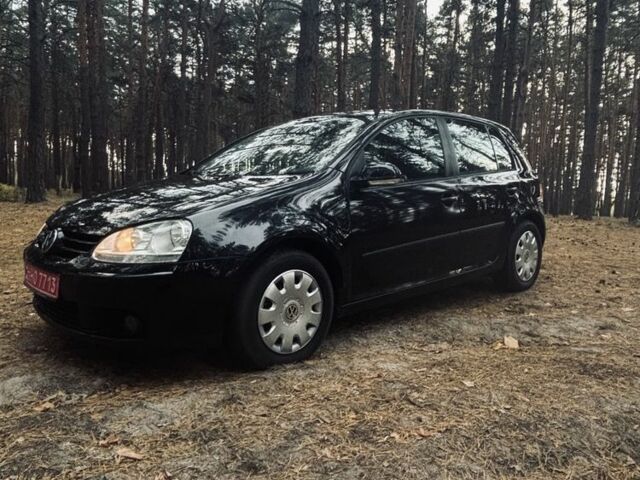 Черный Фольксваген Гольф, объемом двигателя 1.4 л и пробегом 268 тыс. км за 5600 $, фото 4 на Automoto.ua