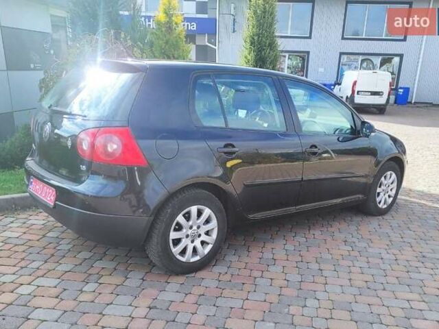 Черный Фольксваген Гольф, объемом двигателя 1.6 л и пробегом 188 тыс. км за 5500 $, фото 40 на Automoto.ua