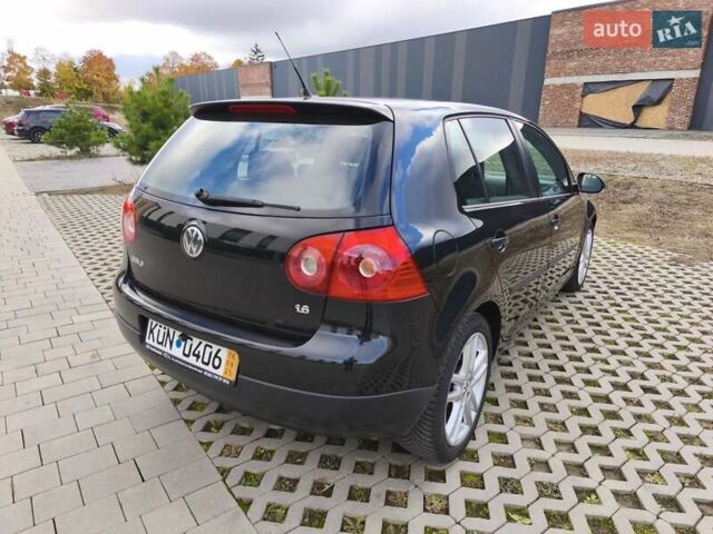 Фольксваген Гольф 2006 в Хмельницком на Automoto.ua Черный Фольксваген Гольф, объемом двигателя 1.6 л и пробегом 247 тыс. км за 6400 $, фото 11 на Automoto.ua