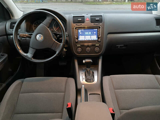 Чорний Фольксваген Гольф, об'ємом двигуна 1.6 л та пробігом 233 тис. км за 6800 $, фото 27 на Automoto.ua