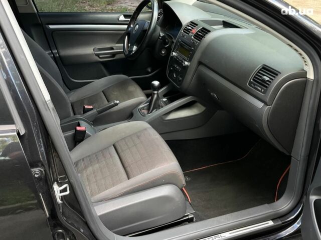 Чорний Фольксваген Гольф, об'ємом двигуна 1.6 л та пробігом 255 тис. км за 4990 $, фото 29 на Automoto.ua