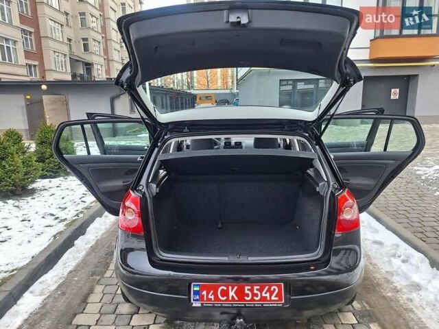 Чорний Фольксваген Гольф, об'ємом двигуна 1.6 л та пробігом 220 тис. км за 6750 $, фото 29 на Automoto.ua