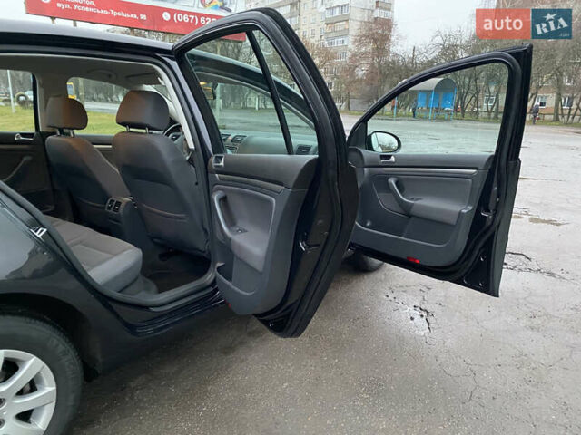 Чорний Фольксваген Гольф, об'ємом двигуна 1.6 л та пробігом 233 тис. км за 6800 $, фото 21 на Automoto.ua