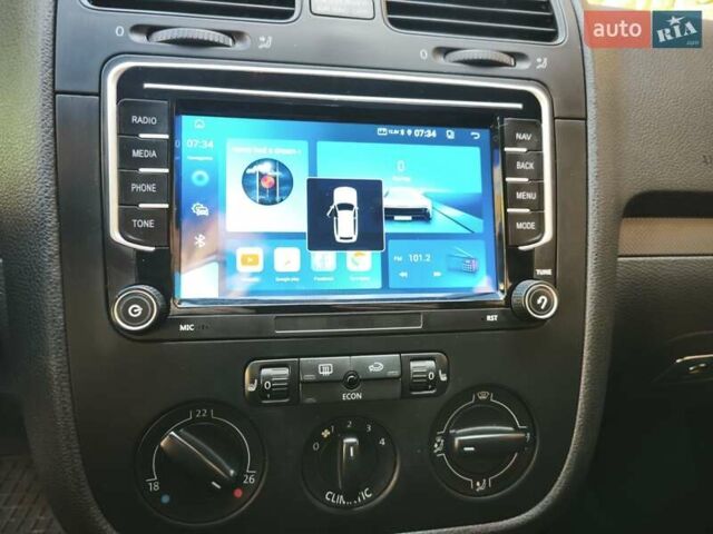 Фольксваген Гольф 2006 в Хмельницком на Automoto.ua Черный Фольксваген Гольф, объемом двигателя 1.6 л и пробегом 247 тыс. км за 6400 $, фото 86 на Automoto.ua