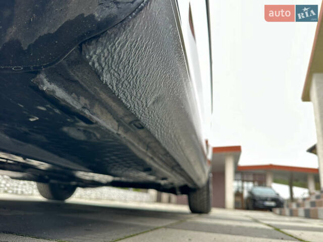 Черный Фольксваген Гольф, объемом двигателя 1.4 л и пробегом 187 тыс. км за 6500 $, фото 20 на Automoto.ua