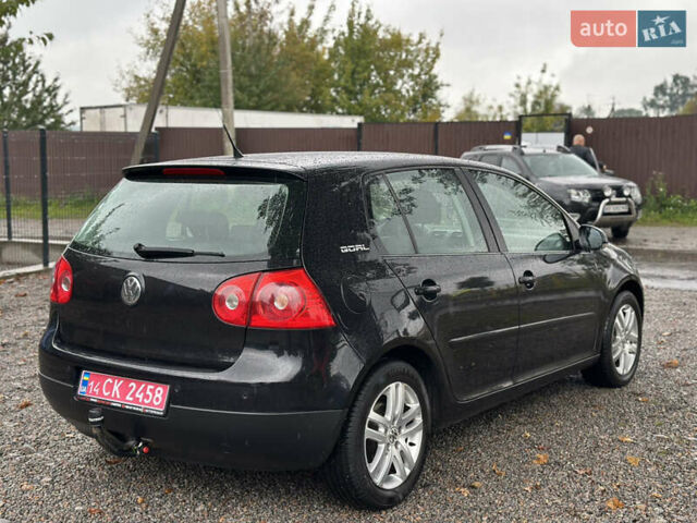 Черный Фольксваген Гольф, объемом двигателя 1.6 л и пробегом 221 тыс. км за 6600 $, фото 16 на Automoto.ua