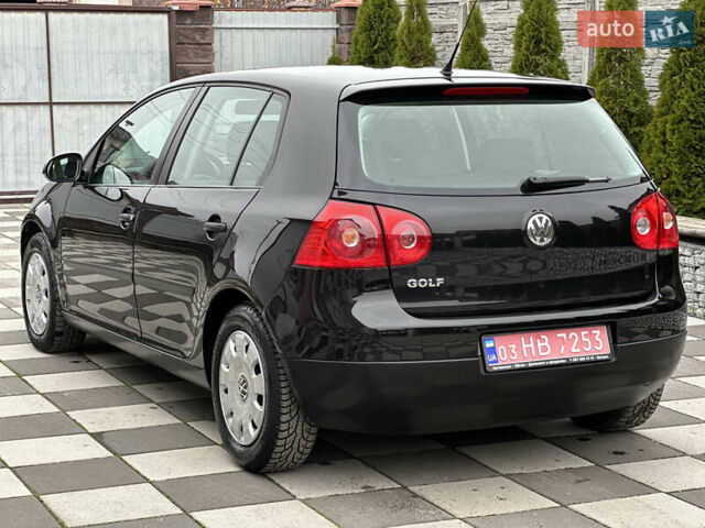 Черный Фольксваген Гольф, объемом двигателя 1.4 л и пробегом 187 тыс. км за 6500 $, фото 17 на Automoto.ua
