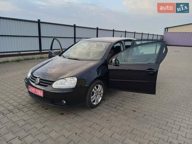 Чорний Фольксваген Гольф, об'ємом двигуна 1.6 л та пробігом 212 тис. км за 5900 $, фото 11 на Automoto.ua