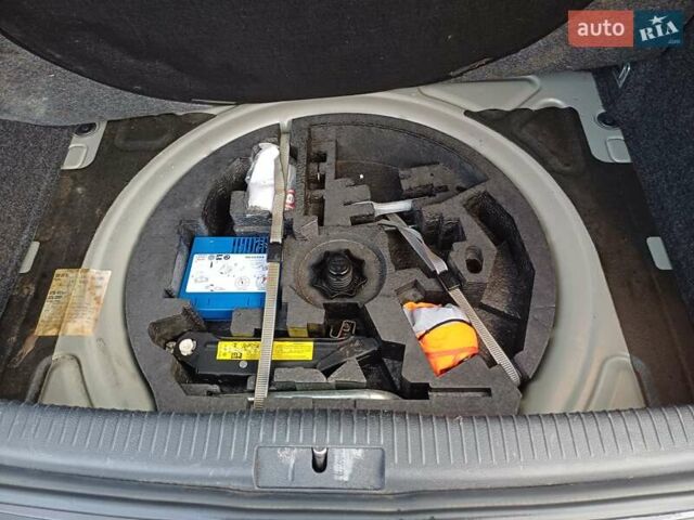 Чорний Фольксваген Гольф, об'ємом двигуна 1.6 л та пробігом 212 тис. км за 5900 $, фото 25 на Automoto.ua