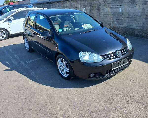 Чорний Фольксваген Гольф, об'ємом двигуна 1.6 л та пробігом 207 тис. км за 5400 $, фото 1 на Automoto.ua