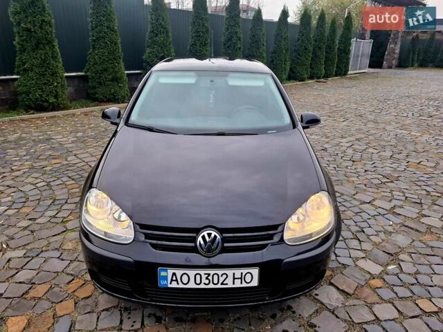 Черный Фольксваген Гольф, объемом двигателя 1.6 л и пробегом 219 тыс. км за 6400 $, фото 18 на Automoto.ua