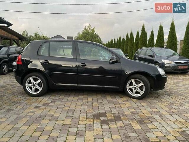 Черный Фольксваген Гольф, объемом двигателя 1.6 л и пробегом 246 тыс. км за 5200 $, фото 4 на Automoto.ua