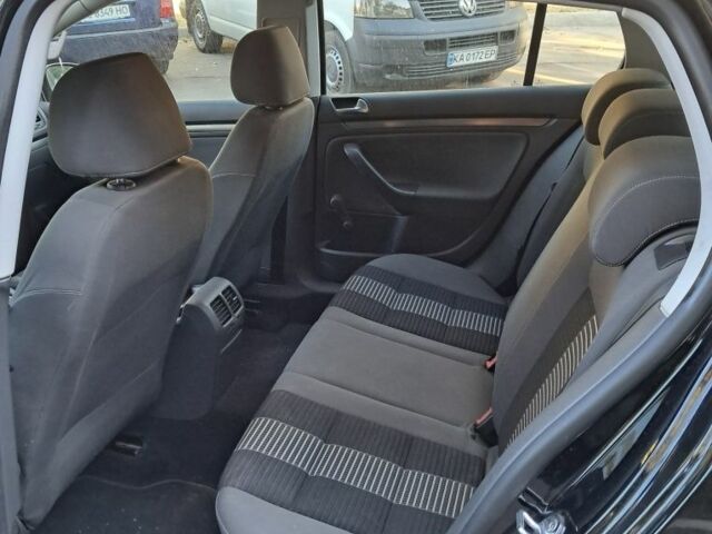 Чорний Фольксваген Гольф, об'ємом двигуна 2 л та пробігом 299 тис. км за 3600 $, фото 3 на Automoto.ua