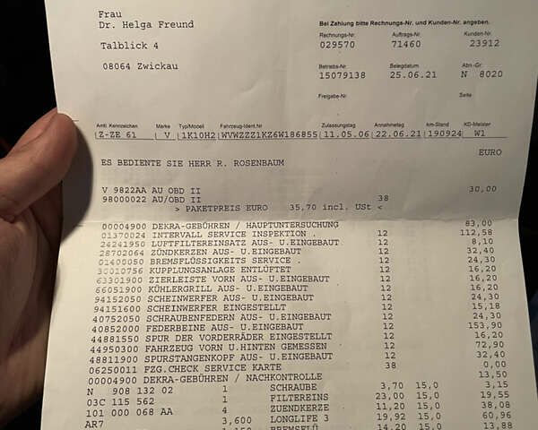 Черный Фольксваген Гольф, объемом двигателя 1.6 л и пробегом 211 тыс. км за 6200 $, фото 38 на Automoto.ua