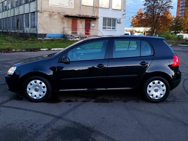 Черный Фольксваген Гольф, объемом двигателя 1.6 л и пробегом 223 тыс. км за 5350 $, фото 3 на Automoto.ua