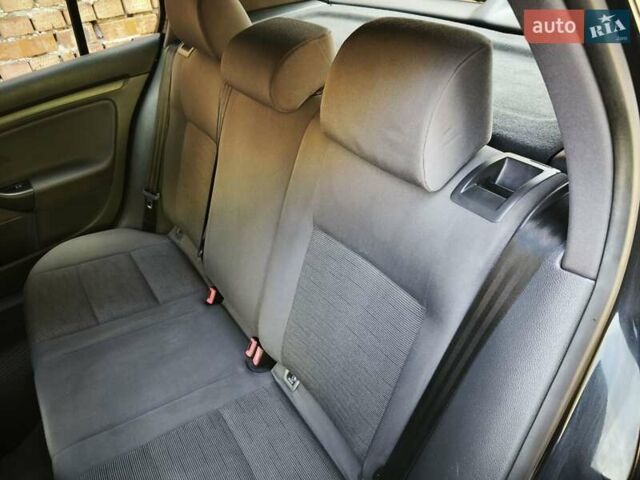 Фольксваген Гольф 2006 в Хмельницком на Automoto.ua Черный Фольксваген Гольф, объемом двигателя 1.6 л и пробегом 247 тыс. км за 6400 $, фото 77 на Automoto.ua