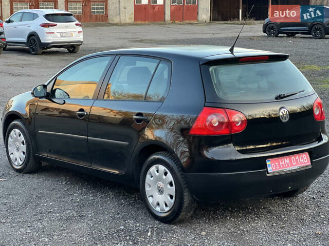 Чорний Фольксваген Гольф, об'ємом двигуна 1.6 л та пробігом 181 тис. км за 5899 $, фото 9 на Automoto.ua