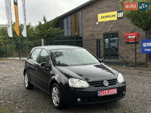 Черный Фольксваген Гольф, объемом двигателя 1.6 л и пробегом 221 тыс. км за 6600 $, фото 19 на Automoto.ua
