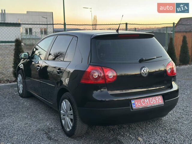 Черный Фольксваген Гольф, объемом двигателя 1.4 л и пробегом 271 тыс. км за 5700 $, фото 15 на Automoto.ua