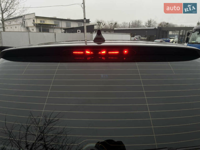 Черный Фольксваген Гольф, объемом двигателя 1.6 л и пробегом 186 тыс. км за 6600 $, фото 21 на Automoto.ua