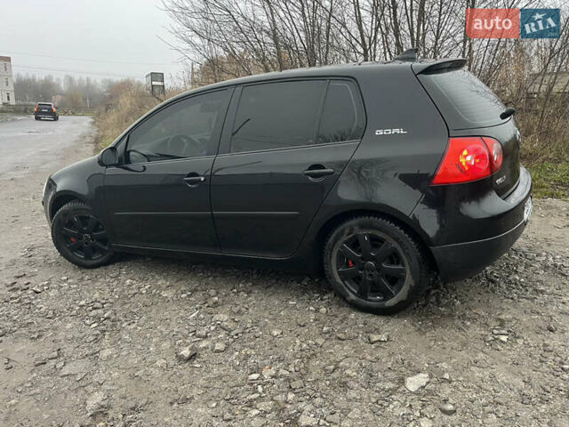 Черный Фольксваген Гольф, объемом двигателя 1.6 л и пробегом 186 тыс. км за 6600 $, фото 3 на Automoto.ua