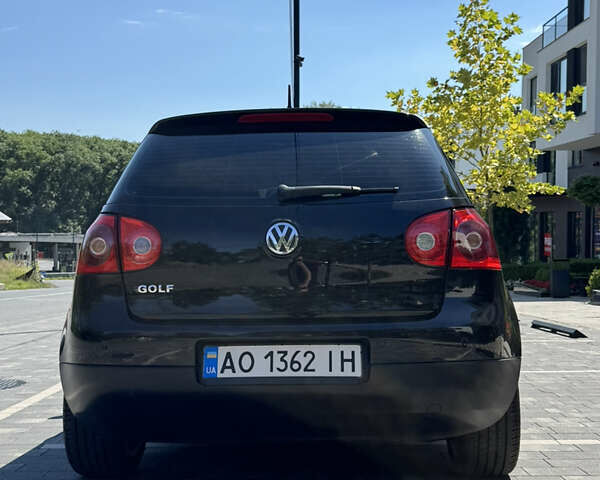 Чорний Фольксваген Гольф, об'ємом двигуна 1.39 л та пробігом 230 тис. км за 5950 $, фото 3 на Automoto.ua