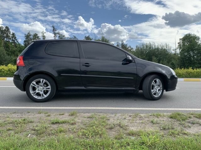 Черный Фольксваген Гольф, объемом двигателя 1.4 л и пробегом 230 тыс. км за 4500 $, фото 3 на Automoto.ua